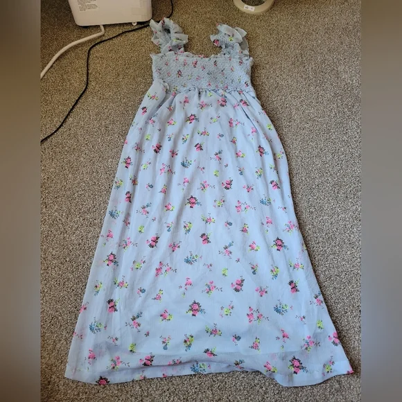 Maternity Motherhood Ditsy Floral Sleeveless Ruffle Shoulder Smocked Dress - Picture 4 of 14